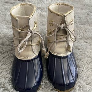 New never worn Jack Rogers rain boots